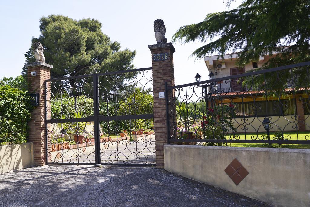 B&B Villa Sole Dell'Etna Nicolosi Eksteriør billede